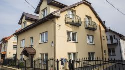 Ośrodek Kolonijno  Wczasowy MUSZELKA - RENUSZ