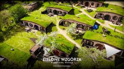 Zielone Wzgórza - Hobbitowa wioska